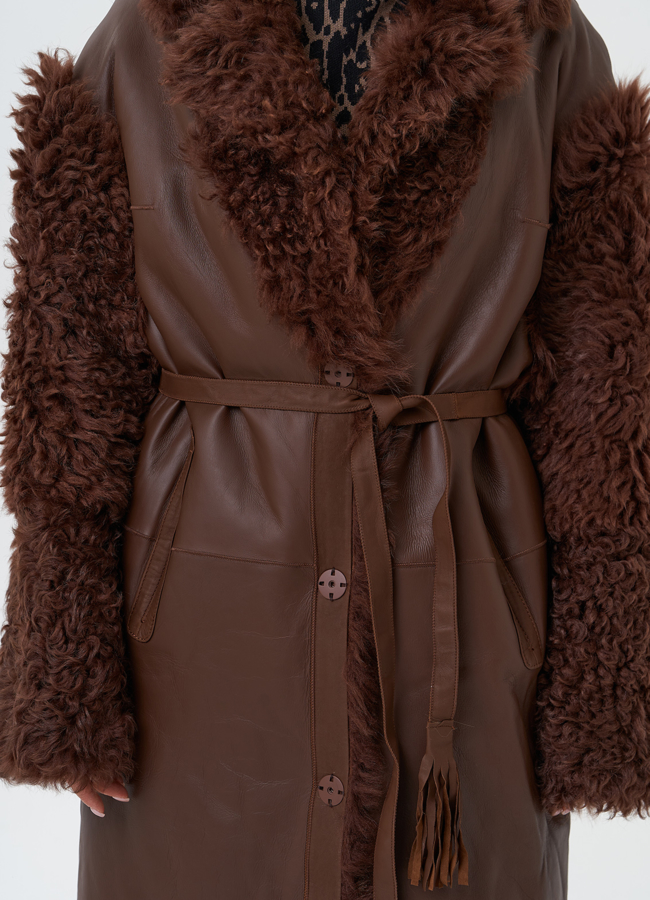 Двухсторонняя натуральная дубленка модель № 28425 универмаг малина