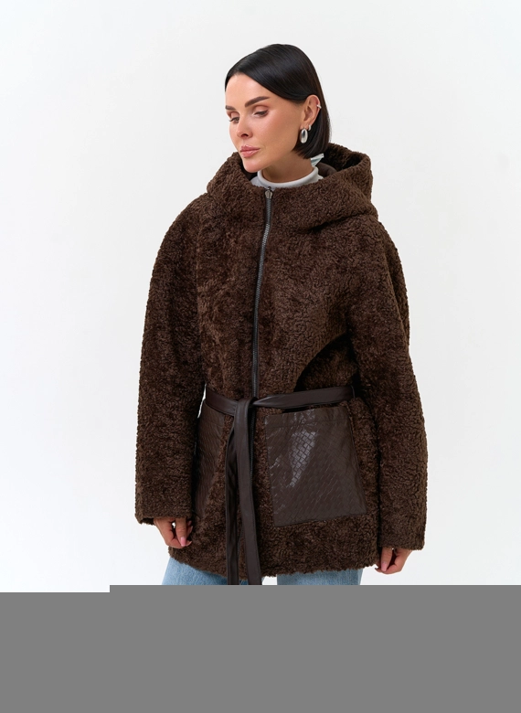 Женская дубленка из экомеха с карманами из экокожи