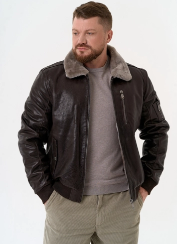 Мужская дубленка коричневого цвета