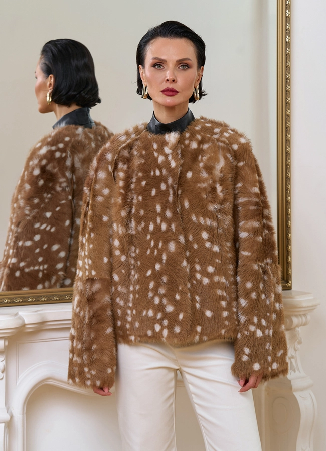 Дубленка двухсторонняя с принтом бемби модель № 34380 универмаг малина фото