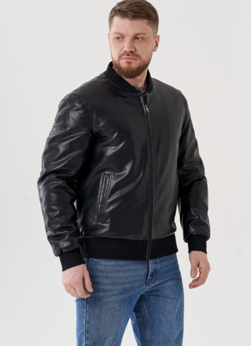 Куртка бомбер черного цвета 