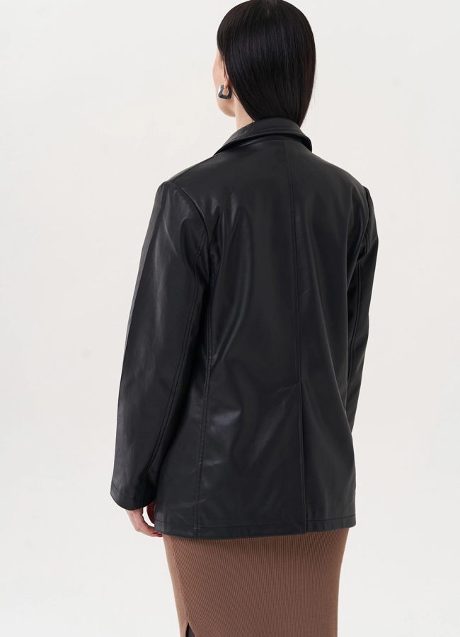 Пиджак черного цвета из эко кожи модель № 26745 универмаг малина